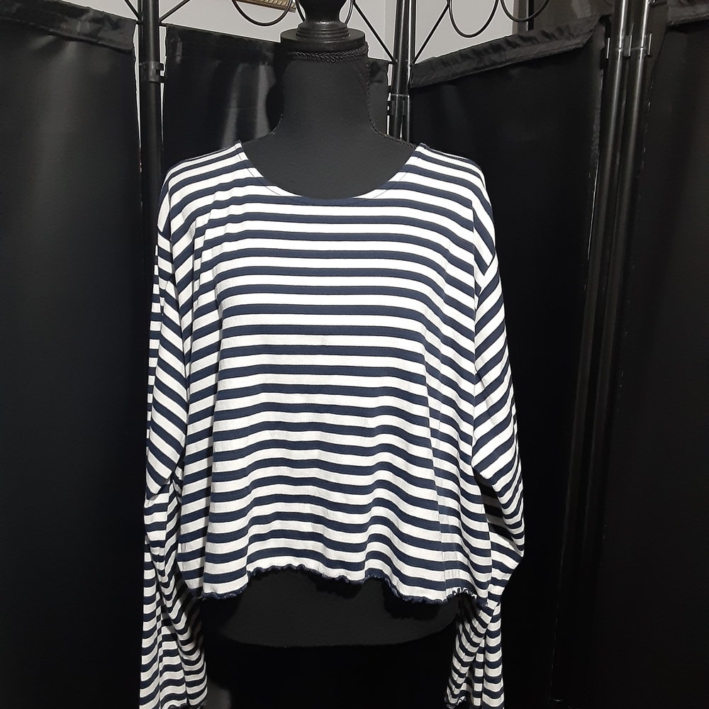 ASOS Curvec Women Navy and White Striped Long Sleeve Top Size 2X Boho Nautica